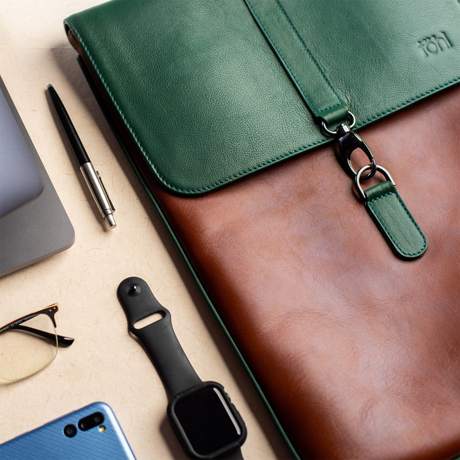 BELEM LAPTOP SLEEVE - FOREST GREEN