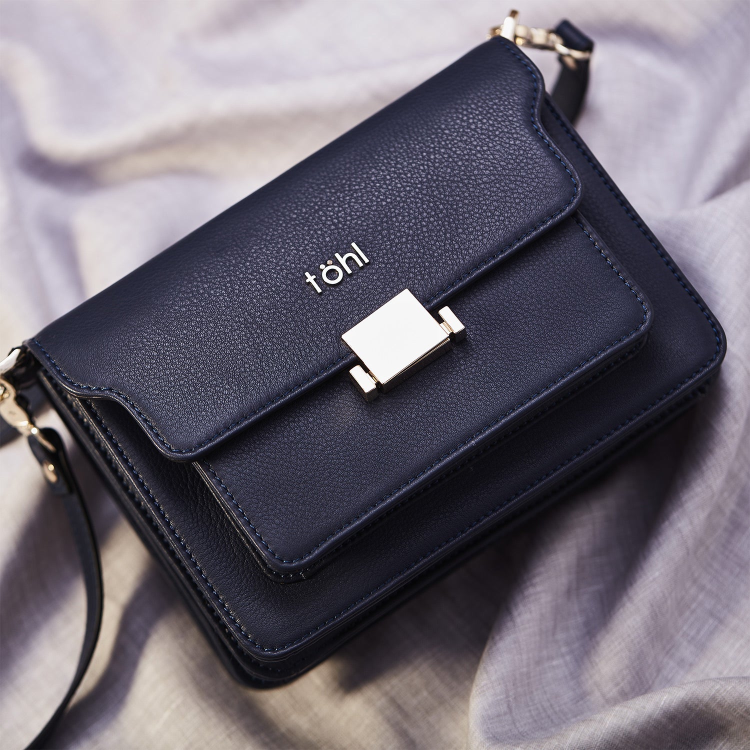 CAMOMILE WOMEN'S SLING AND CROSSBODY BAG - INDIGO BLUE