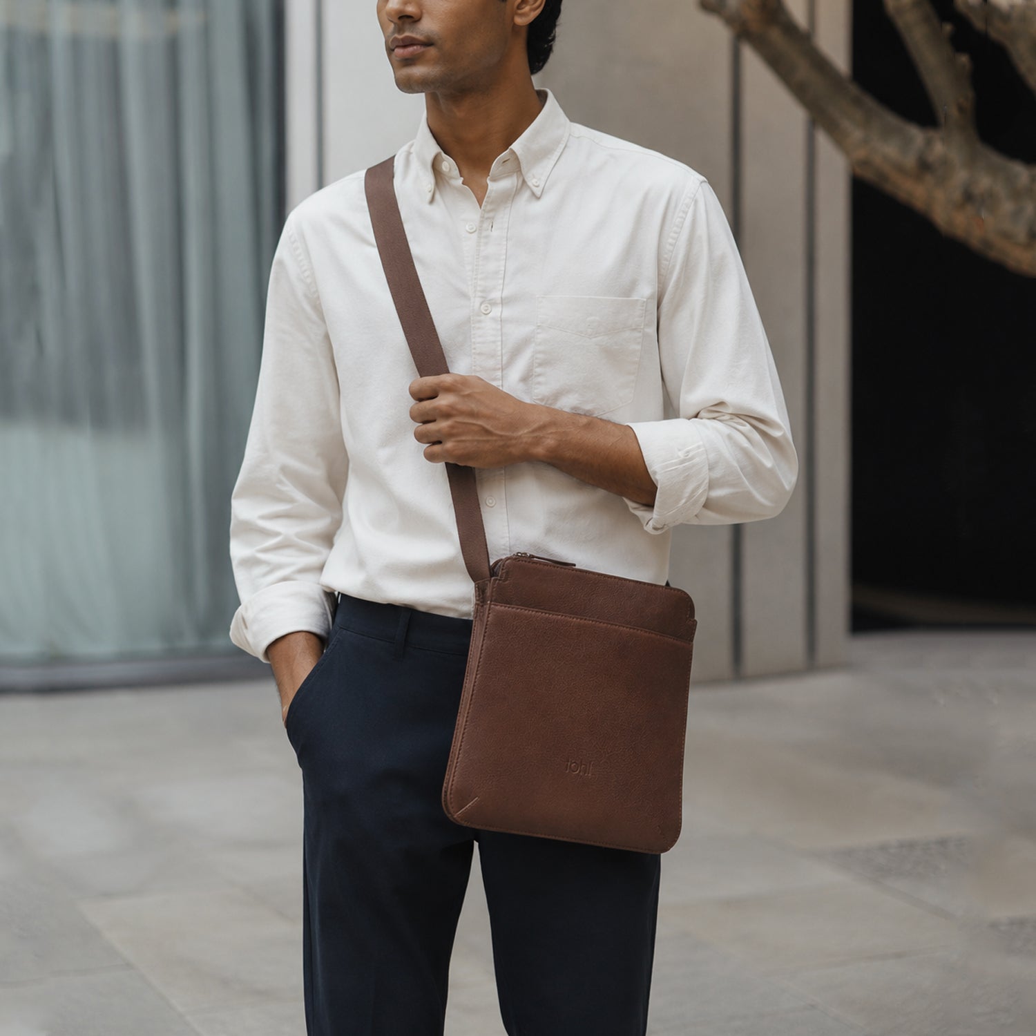 CAVONE MEN'S CONVERTIBLE CROSSBODY & MESSENGER BAG - MUD