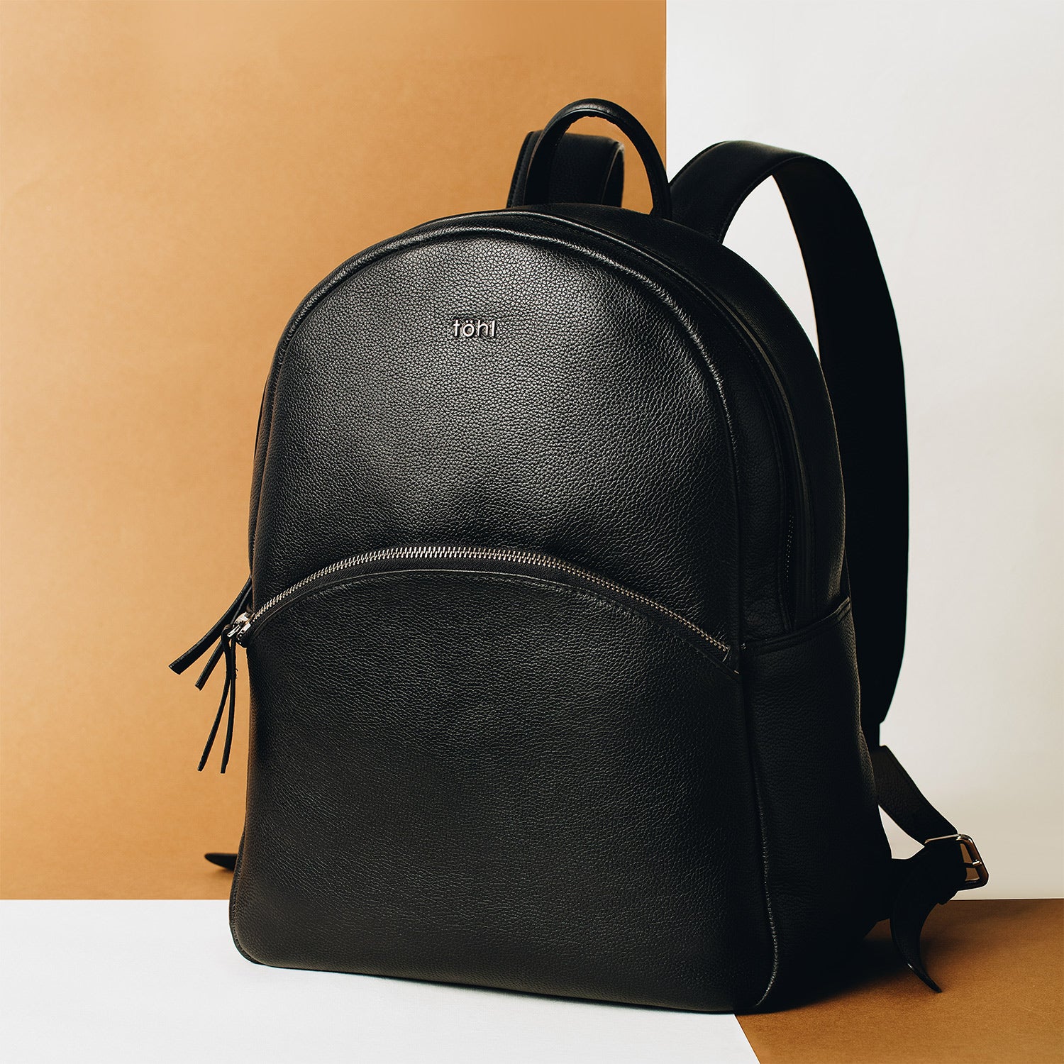 CHENA WOMEN'S ZIP THROUGH BACKPACK - CHARCOAL BLACK