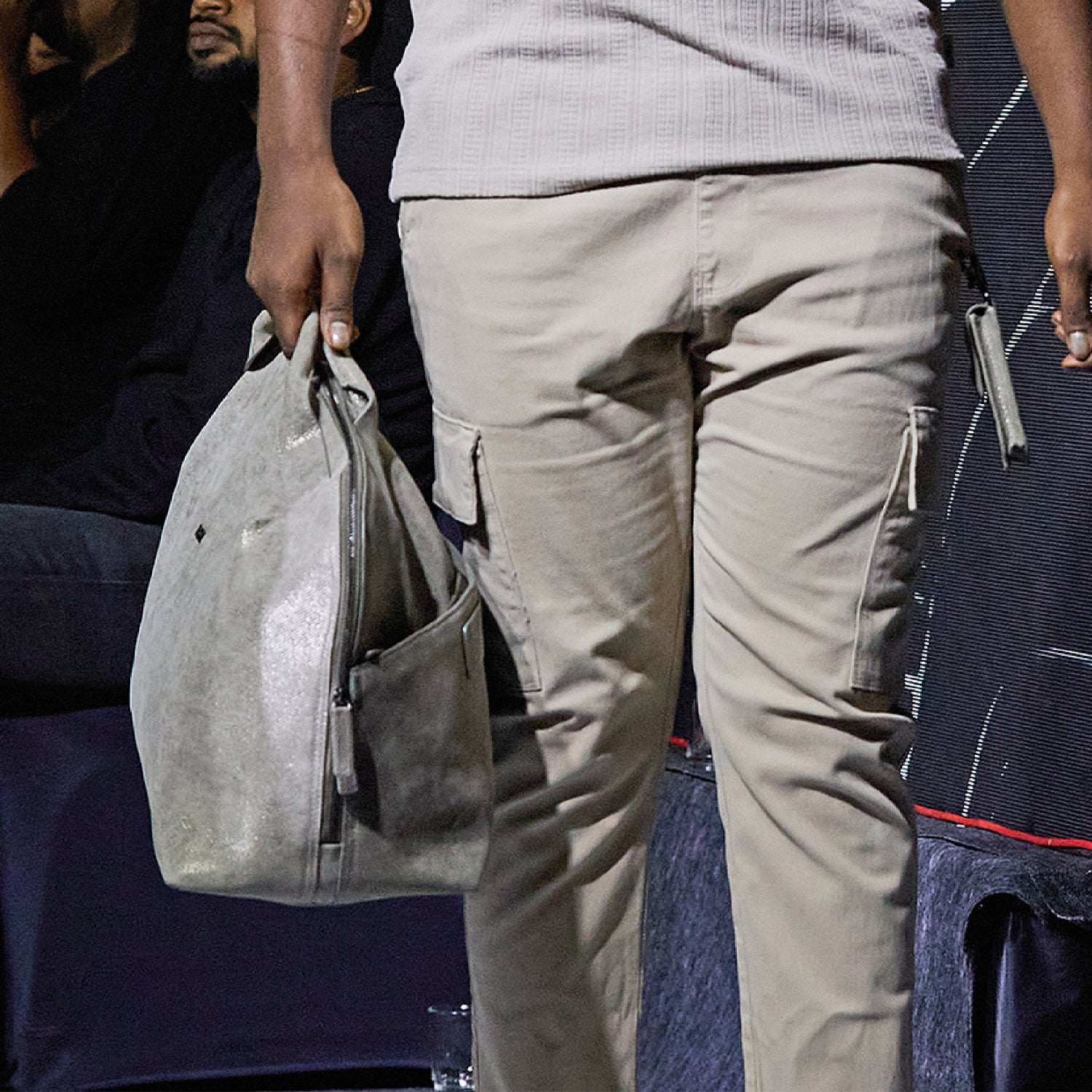 CIPHER MEN'S DUFFLE BAG - METALLIC BRONZE