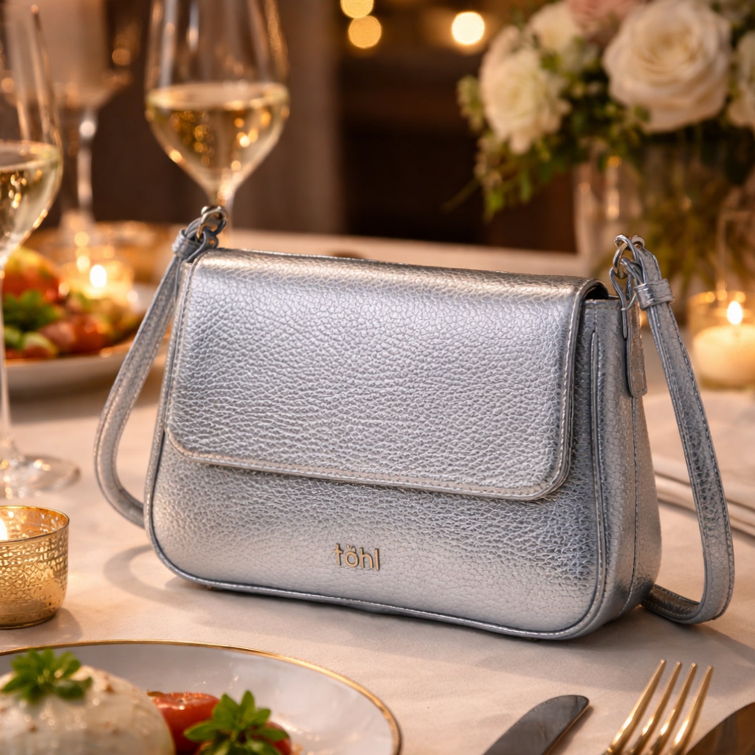 HAZEL WOMEN'S SHOULDER BAG - SHIMMER SKY BLUE