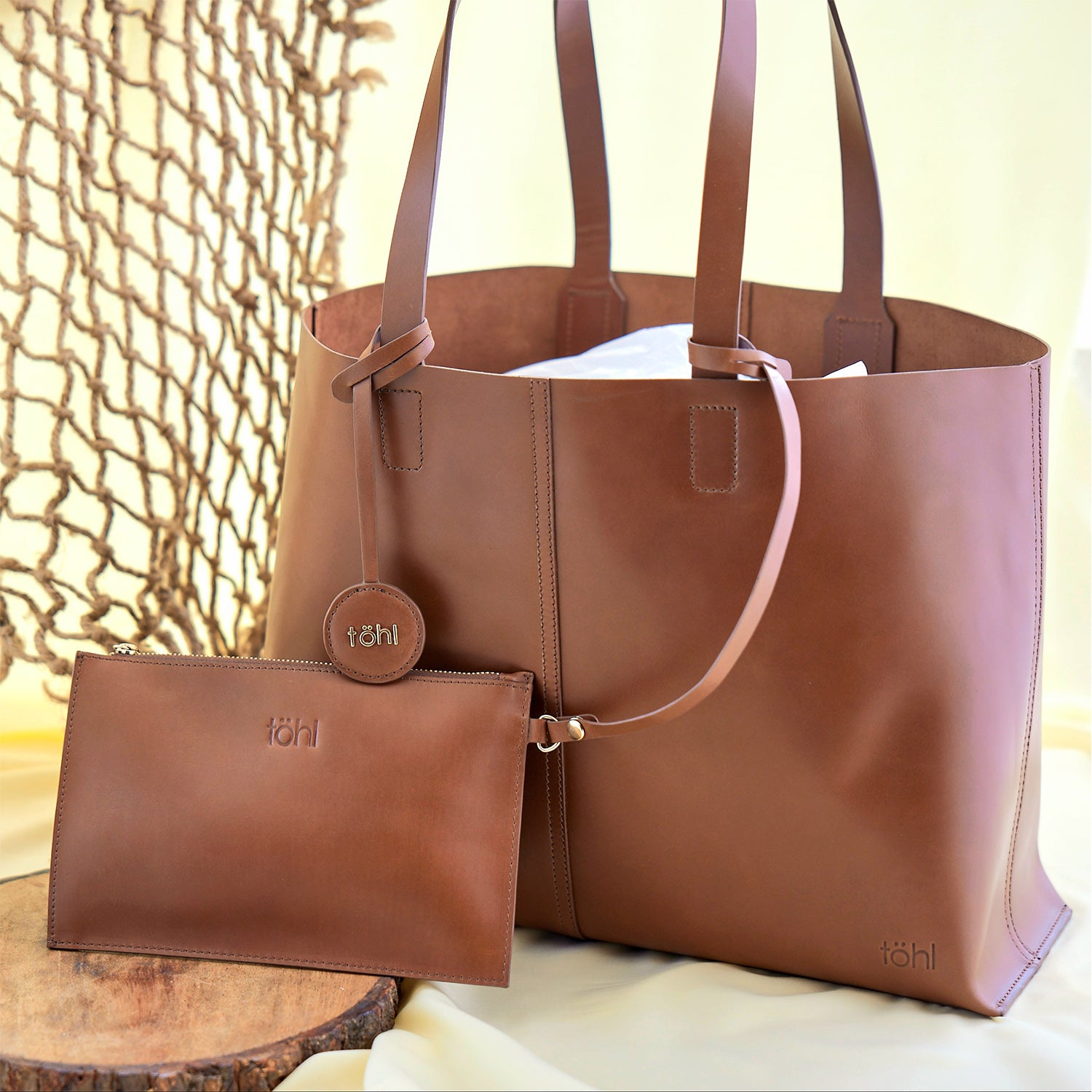 LANA WOMEN’S SHOPPER - TAN