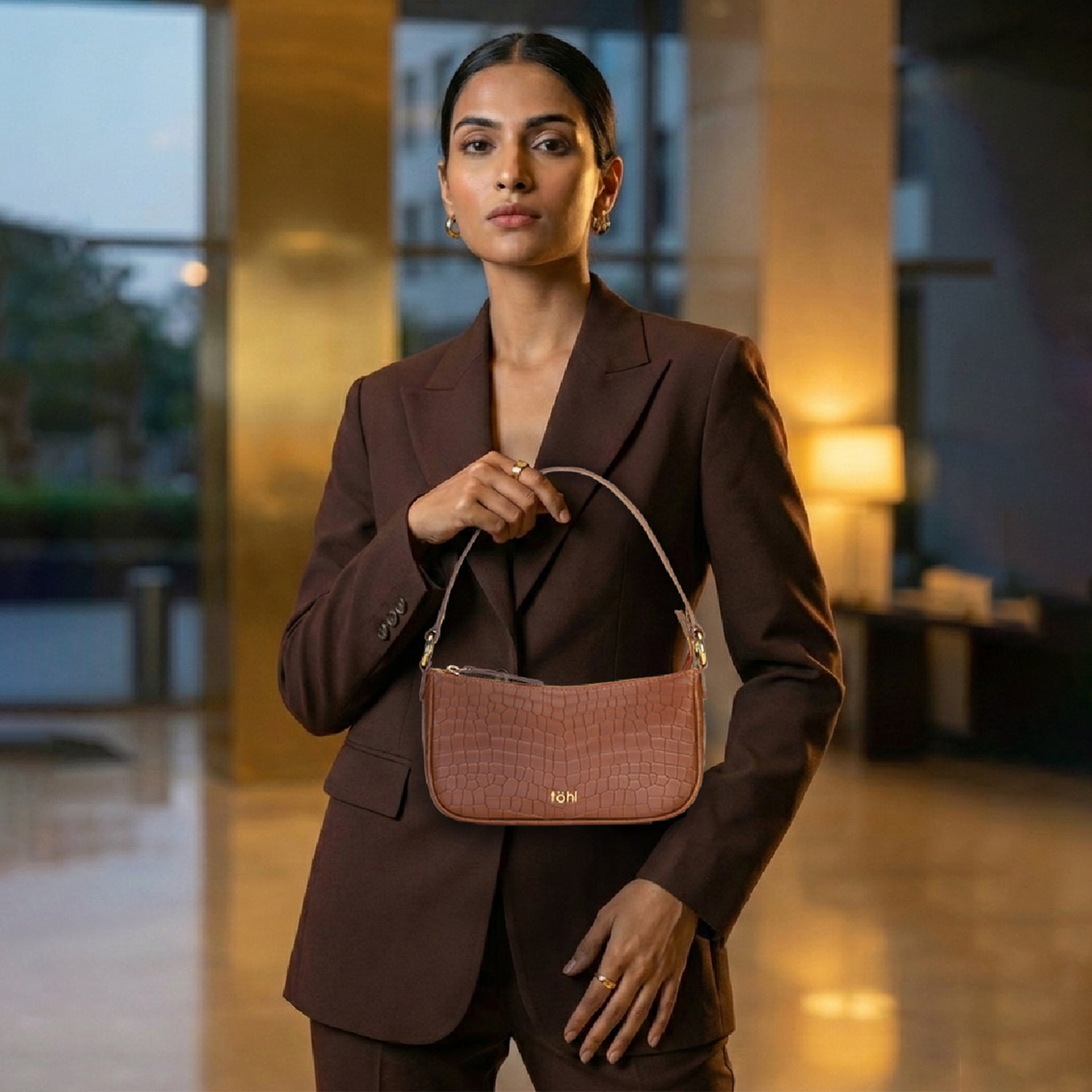 LAUREN WOMEN'S SHOULDER BAG - TAN