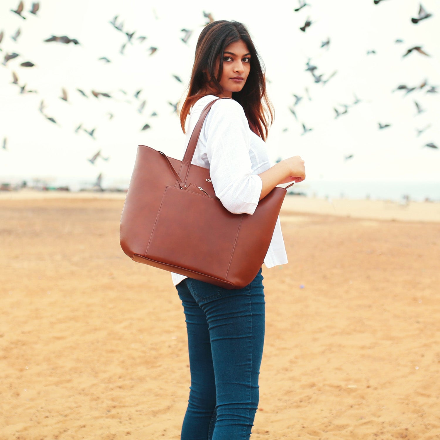 LUSH WOMEN'S TOTE BAG VINTAGE TAN