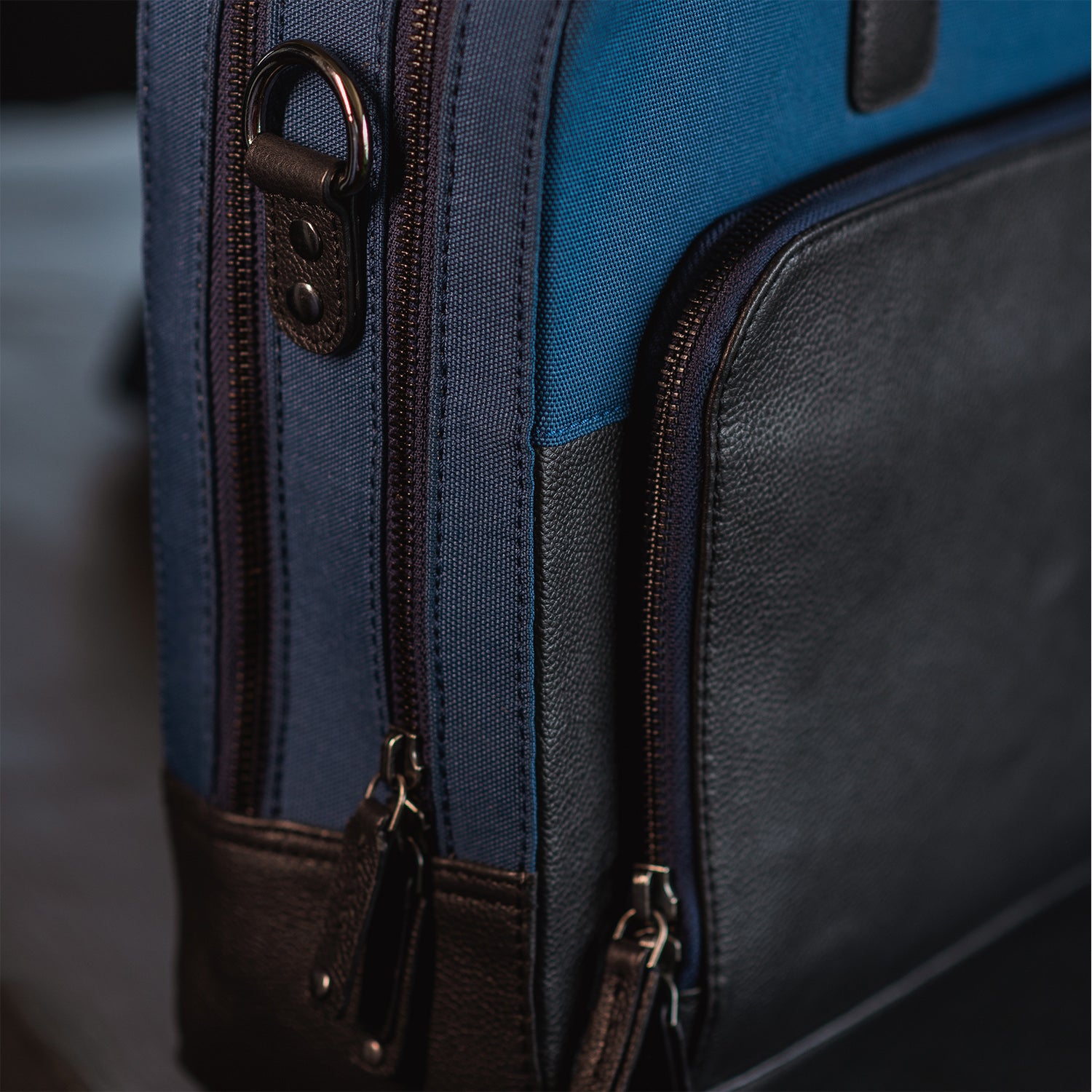 MAINE MEN'S WORKWEAR LAPTOP BAG - BLUE