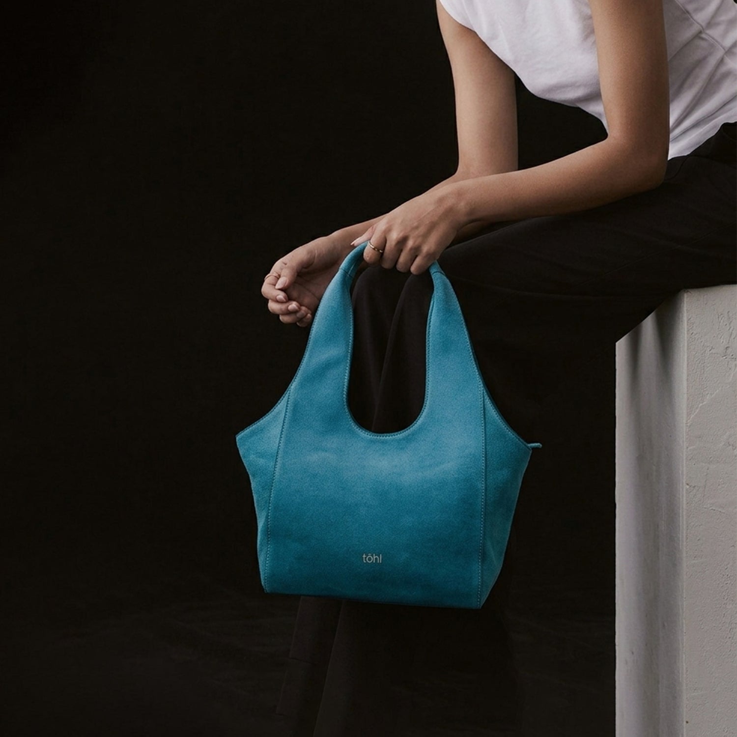 MANITOU WOMEN'S SHOULDER BAG MEDIUM - TURQUOISE