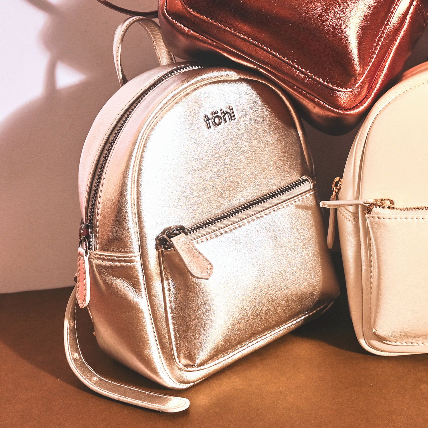 NEVERN WOMEN'S BACKPACK - SILVER