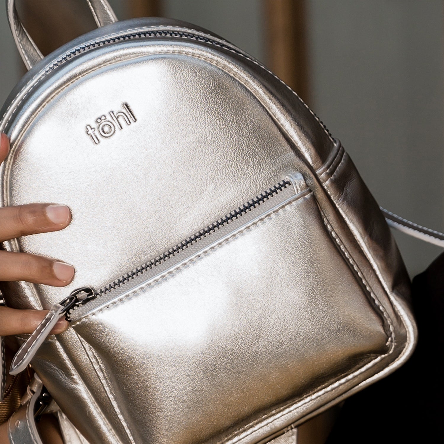 NEVERN WOMEN'S BACKPACK - SILVER