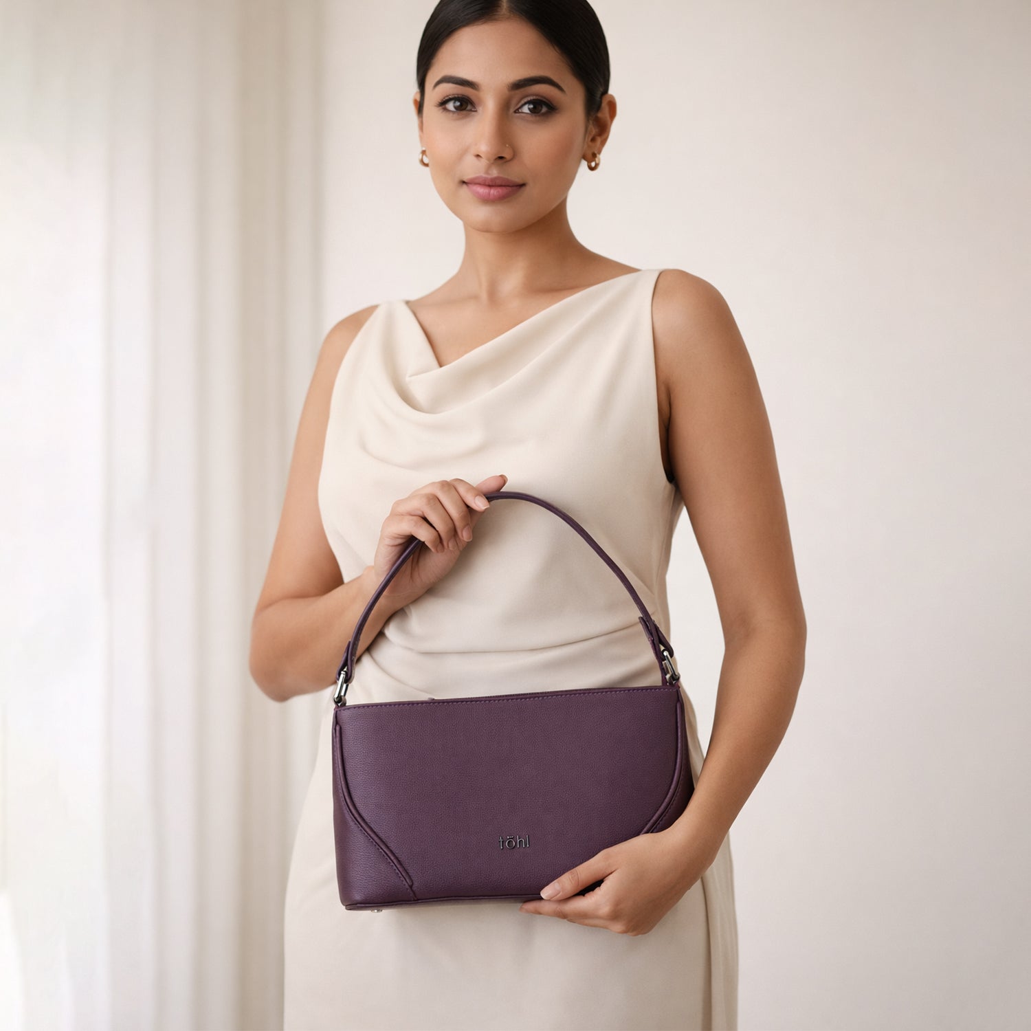 நிக்கோல் பெண்கள் தோள்பட்டை பாகுட் - கத்தரிக்காய்