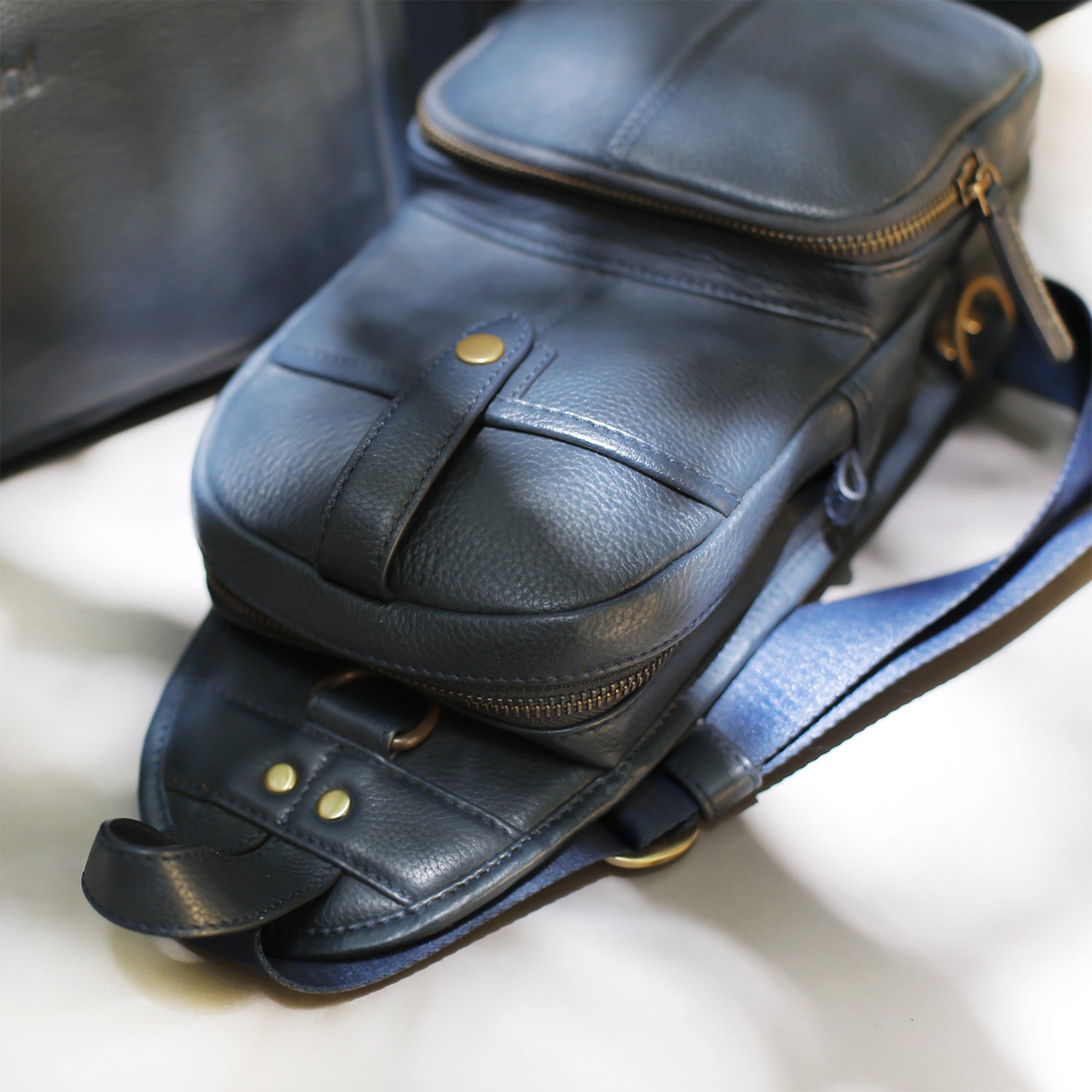 PERON MEN'S BACKPACK - NAVY