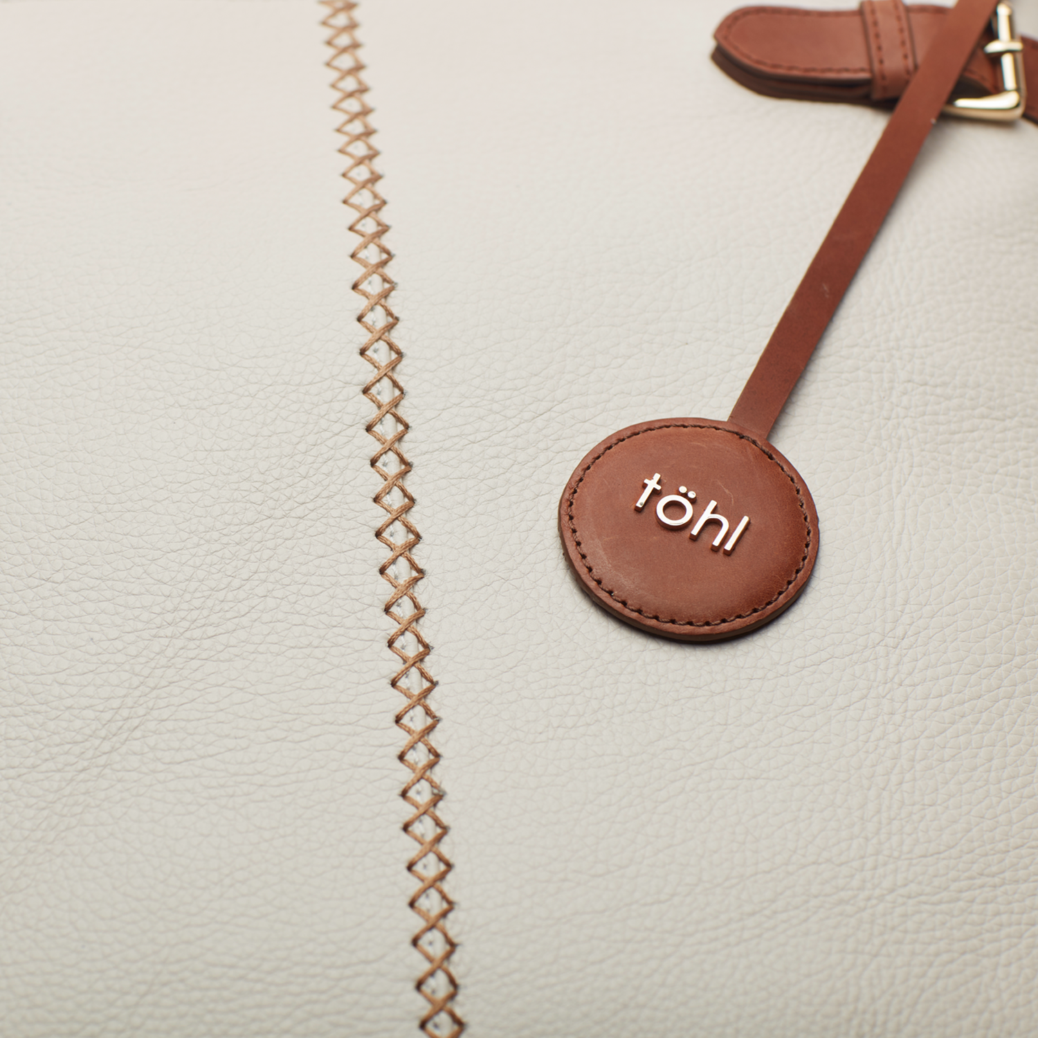 विलो महिलाओं का शोल्डर बैग - सफ़ेद