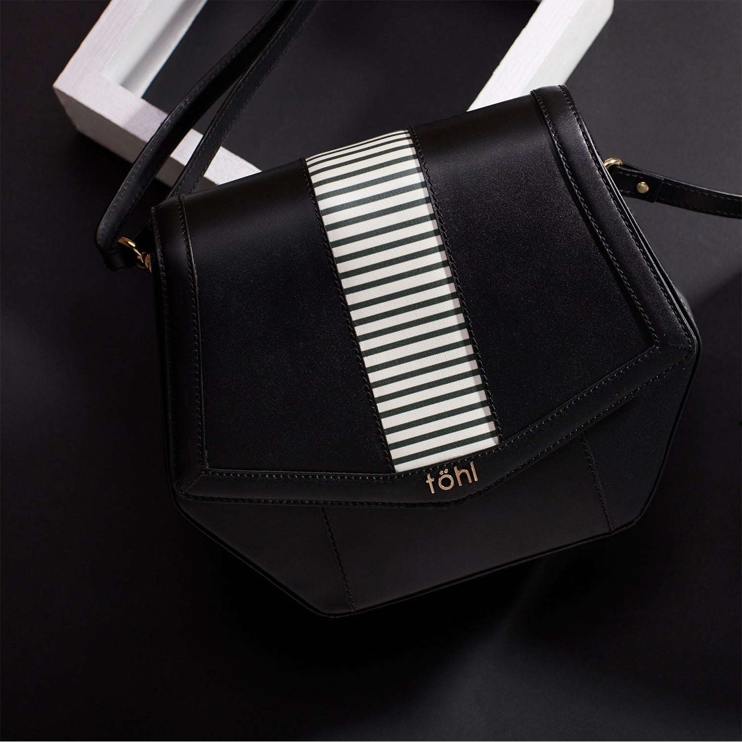 WELLS WOMEN'S SLING AND CROSSBODY BAG - CHARCOAL BLACK