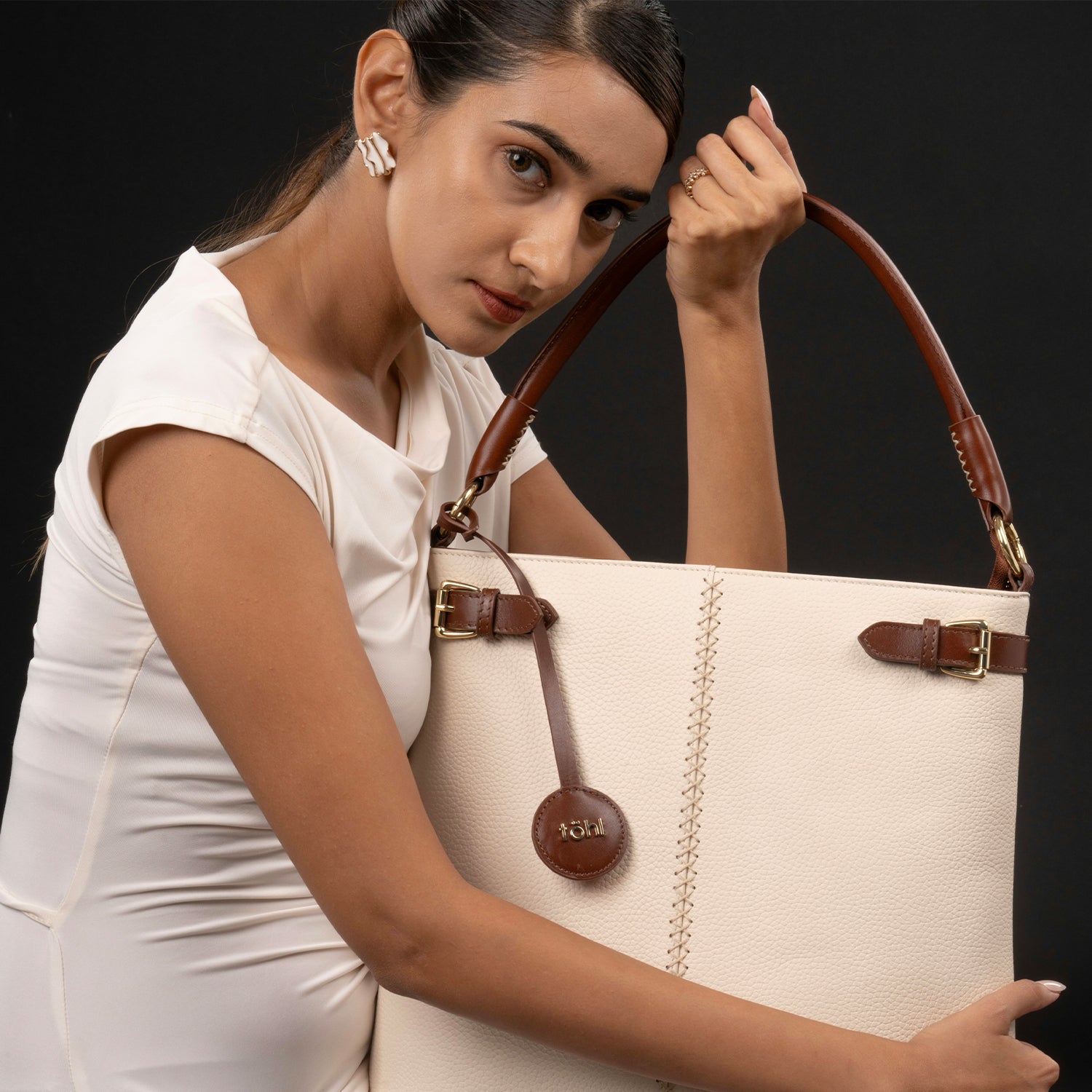 WILLOW WOMEN'S SHOULDER BAG - WHITE