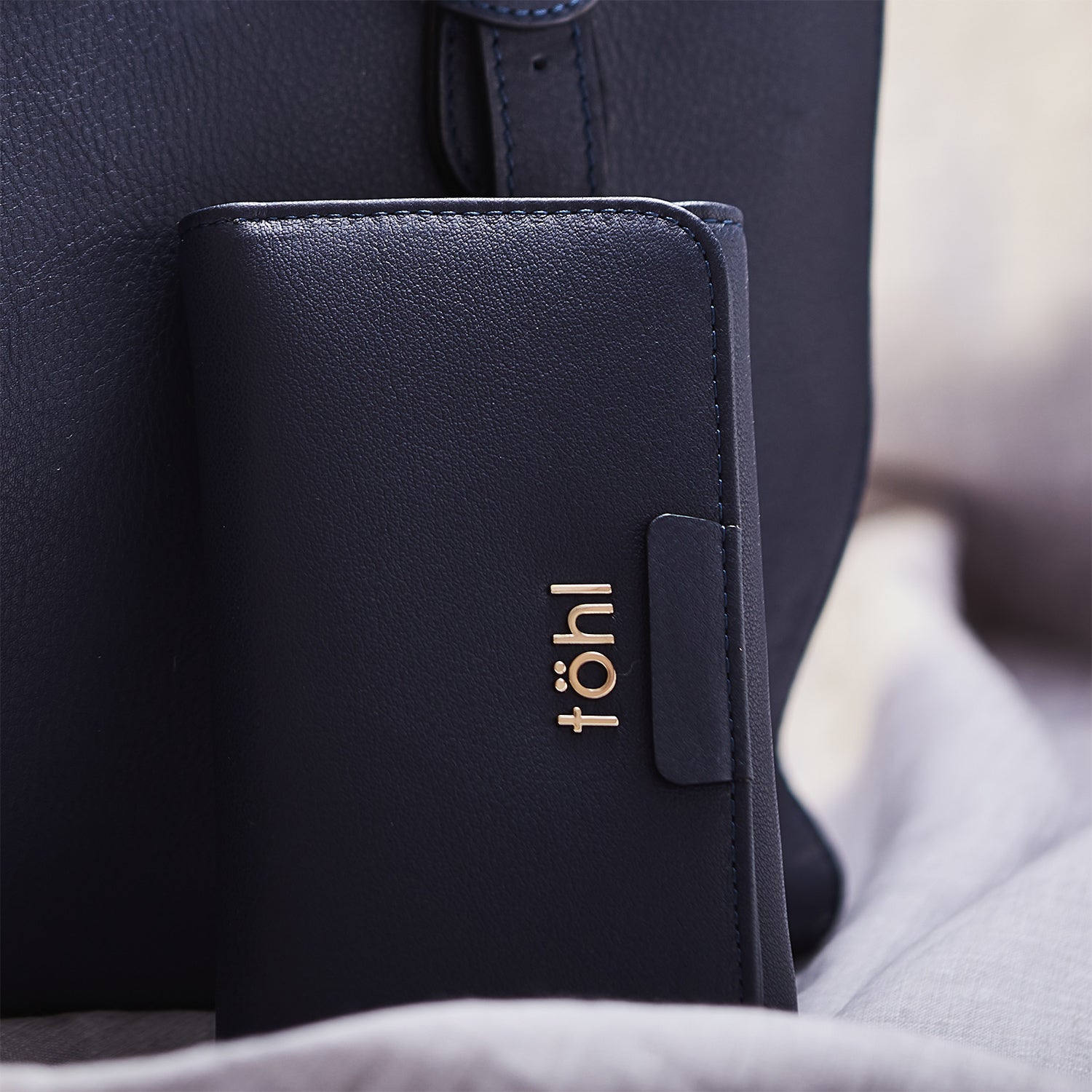 FINSBURY WOMEN'S WALLET - INDIGO BLUE