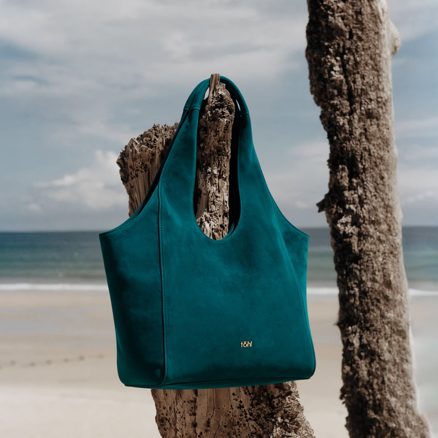 MANITOU WOMEN'S SHOULDER BAG - TEAL