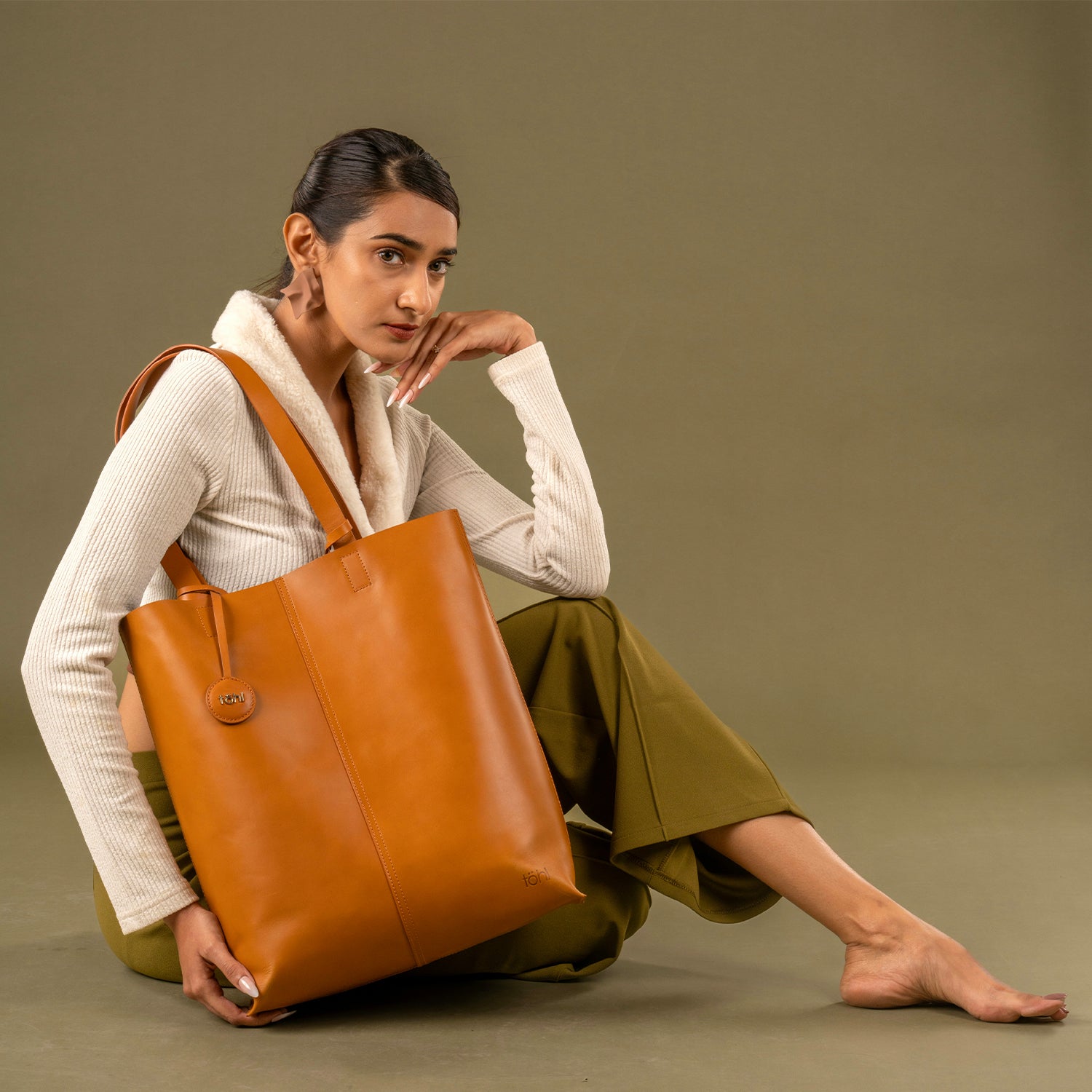 MARI WOMEN’S SHOPPER - HONEY