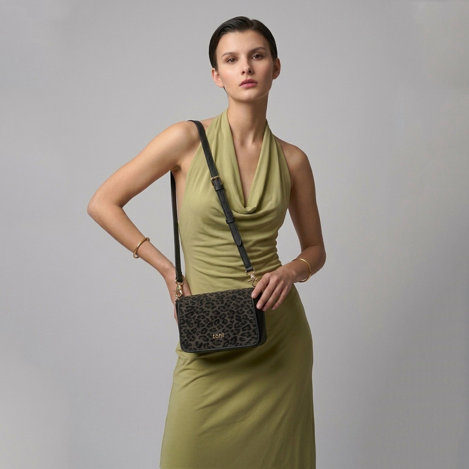WYLIE WOMEN'S CONVERTIBLE MINI HANDBAG - ANTHRACITE